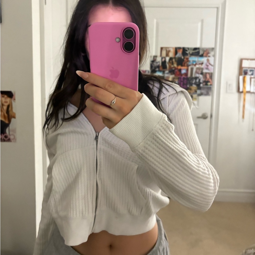 Roots cropped zip up